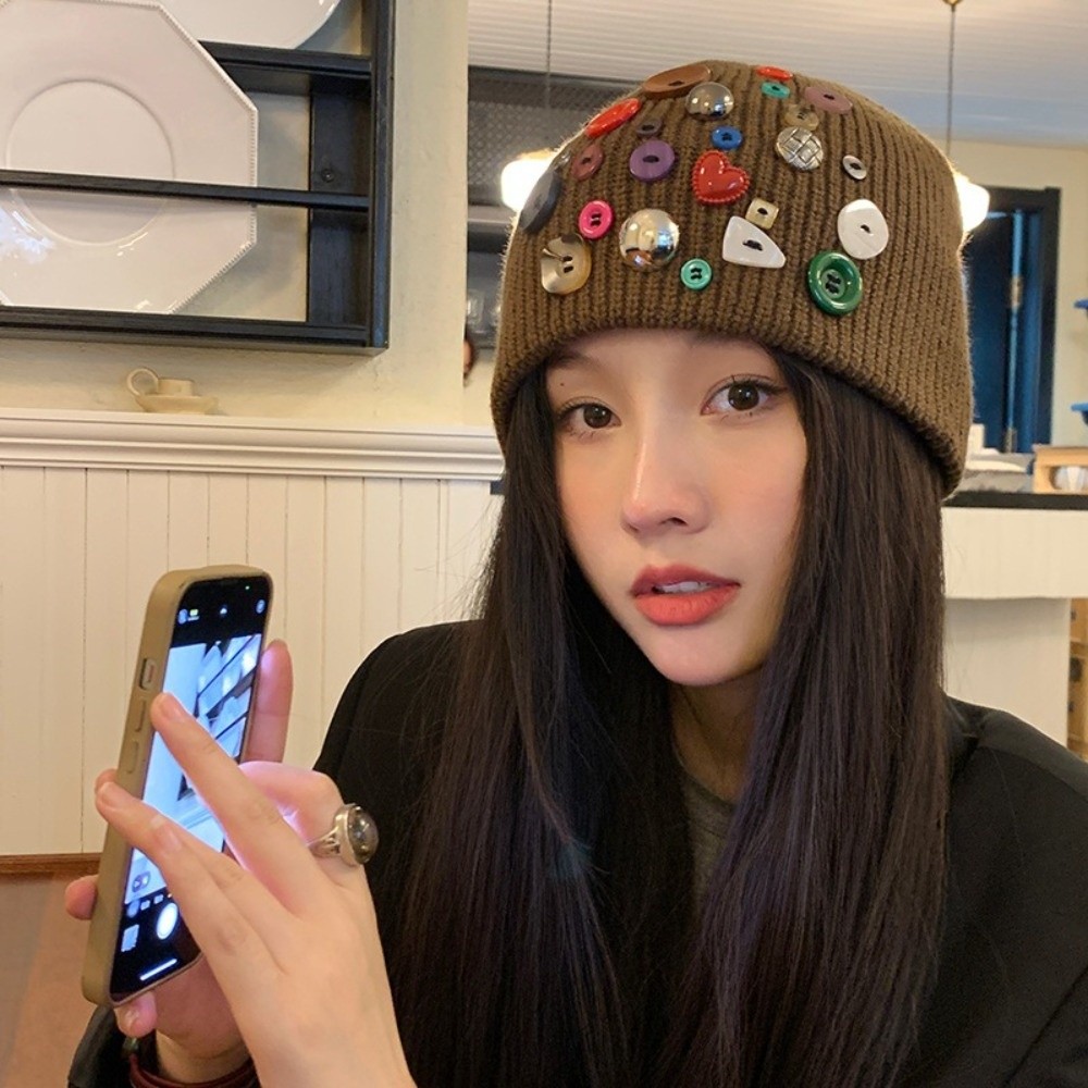 Beanie Cuffed Knit - Colorful Button Beanie Hat Irregular Button-Decorated